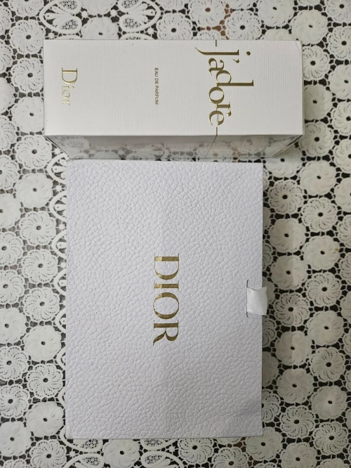 Dior J'adore Eau de Parfum Spray 100ml (Original)