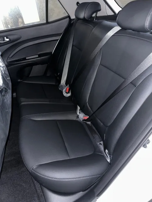 Kia KX1 2026 Black Roof