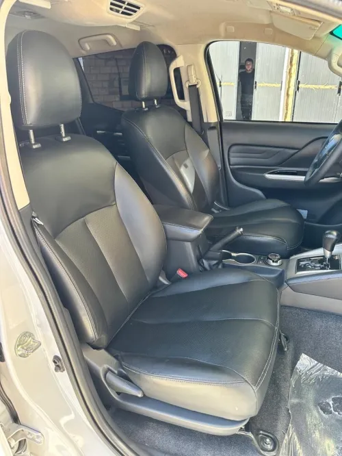 Mitsubishi L200 2022 Doube cabine Evolution