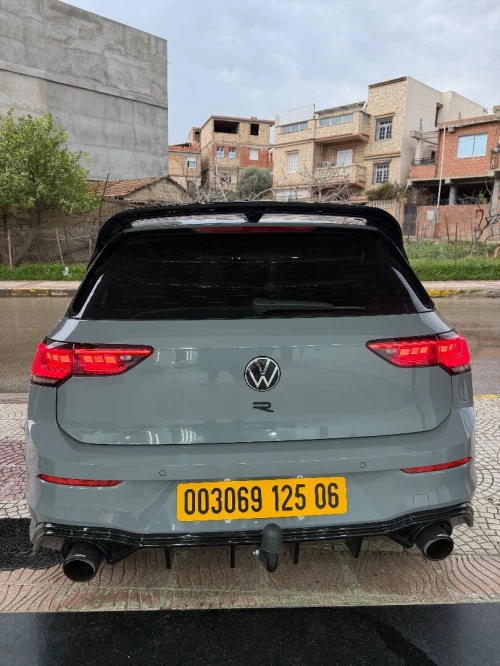 Volkswagen Golf 8 2025 R-Line