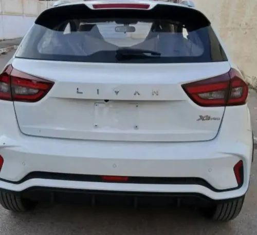 Livan X3 Pro  2025 Automatique (Avec toi ouvrant )