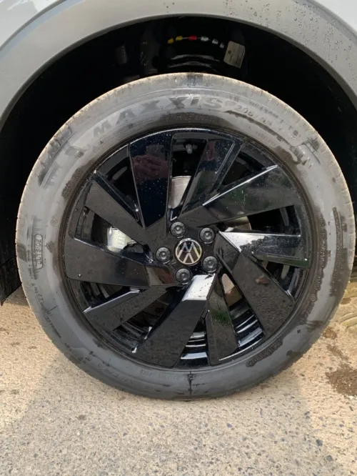 Volkswagen Tahru 2026 Xr