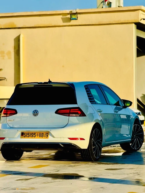 Volkswagen Golf 7 2018 Confortline
