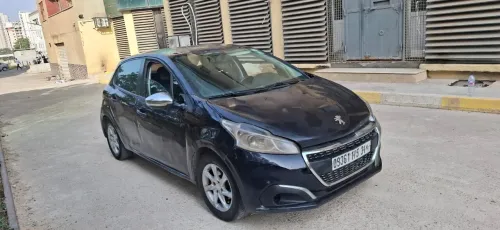 Peugeot 208 2015 Active 20