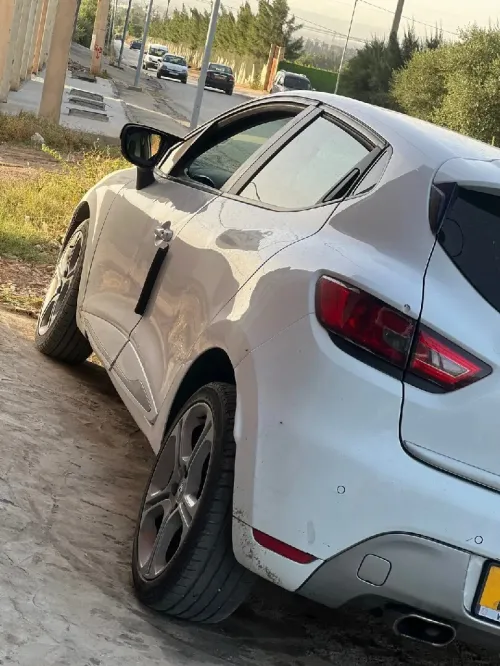 Renault Clio 4 2016 GT Line +