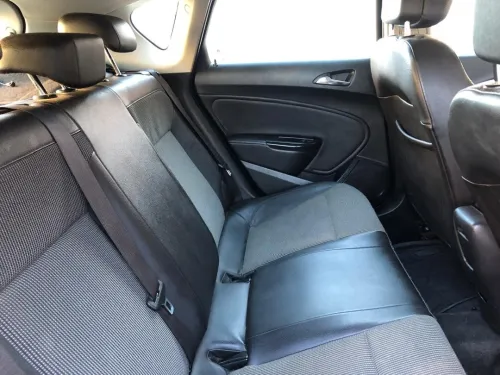 Opel Astra 4 portes 2013 Cosmo