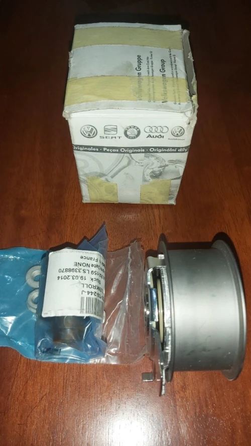 Kit: Tendeur & roulement de courroie de distribution VW