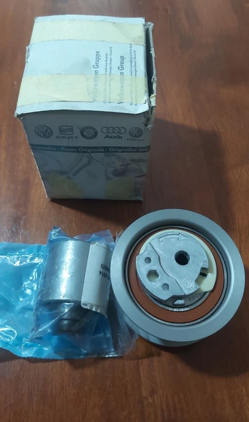 Kit: Tendeur & roulement de courroie de distribution VW
