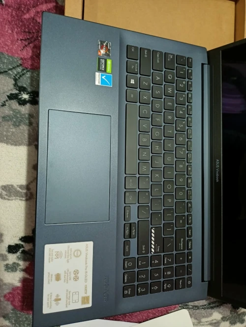 LAPTOP ASUS Vivobook Pro 15 OLED | AMD Ryzen 5 5600H | NVIDIA RTX 3050 | 15,6 " OLED | 8GB 512 SSD