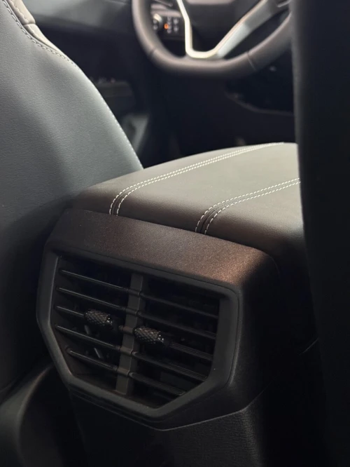 Volkswagen Amarok 2025 Aventura