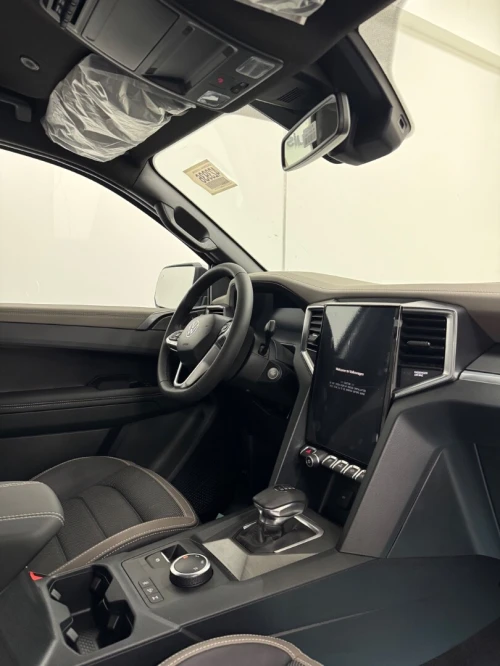Volkswagen Amarok 2025 Aventura