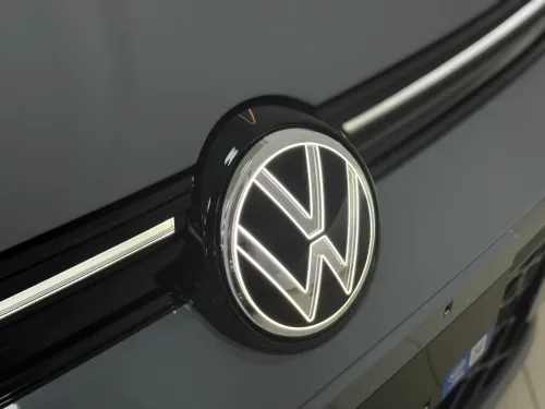 Volkswagen Golf 8 2026 R-LINE BLACK EDITION