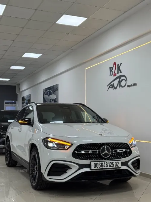 Mercedes GLA 200 2025 