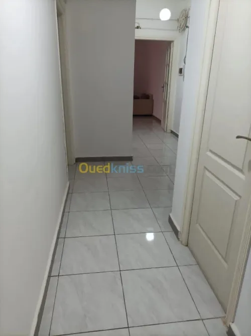 Location Appartement F3 Oran Bir el djir