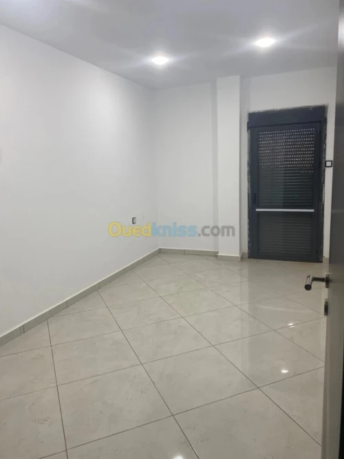 Location Appartement F3 Oran Bir el djir