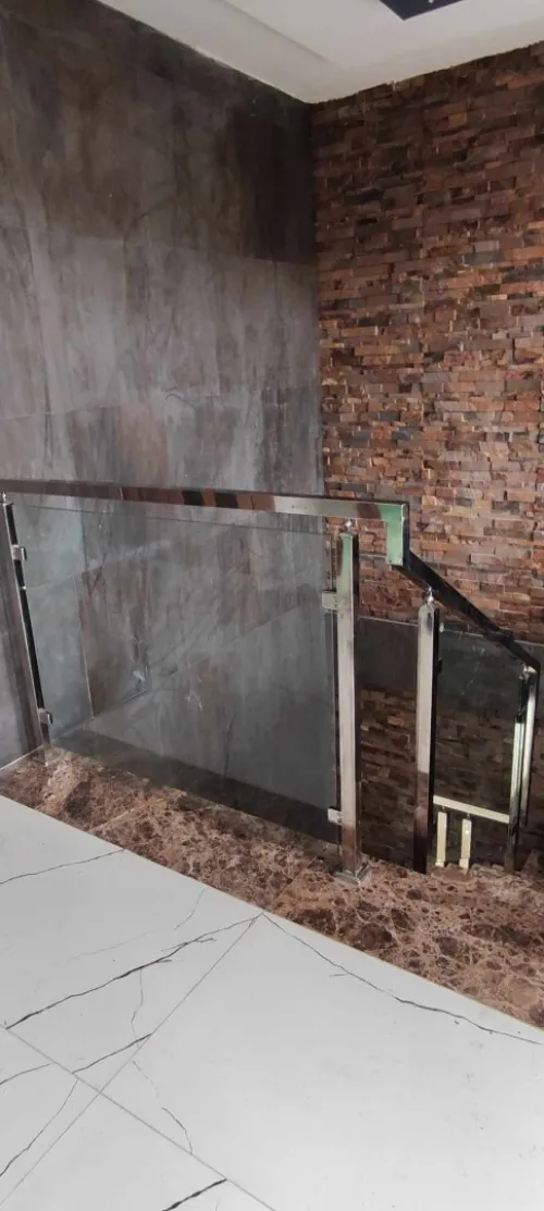 Rampe d'escalier en inox