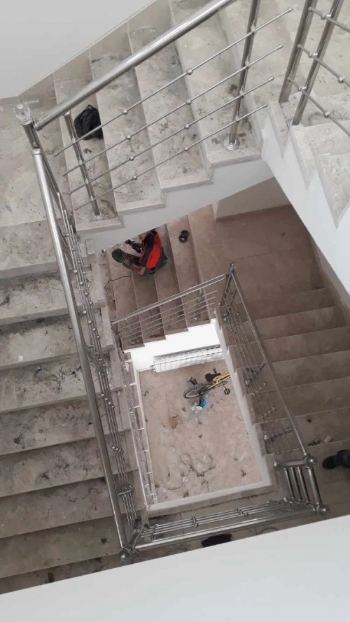 rampe d' escalier en inox