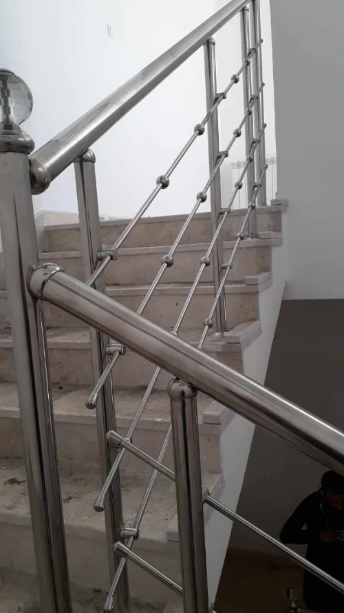 Rampe d' escalier en inox