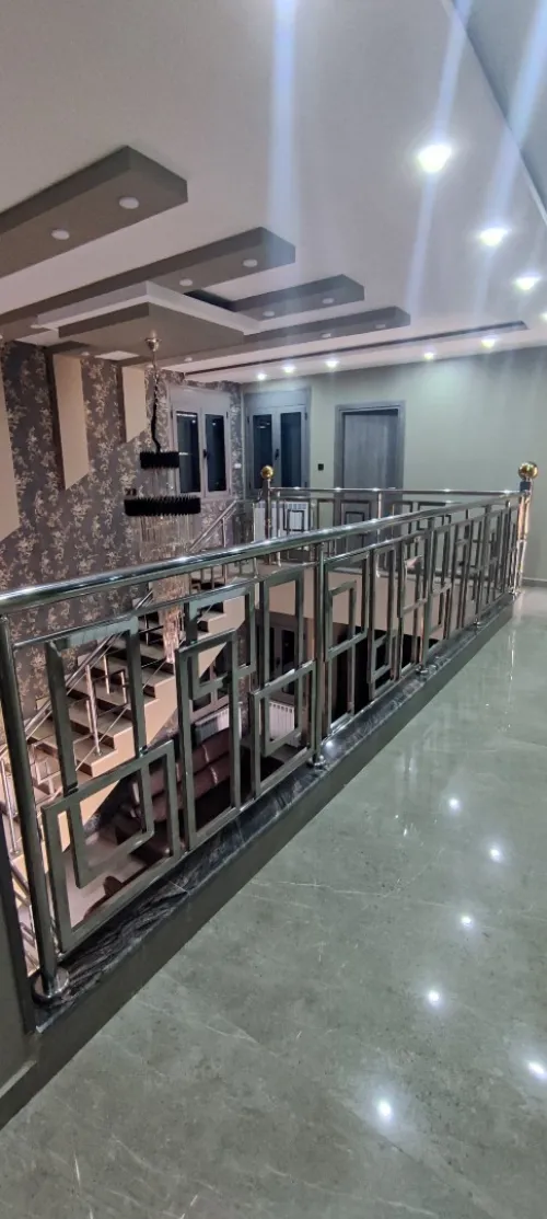 Rampe d'escalier en inox 