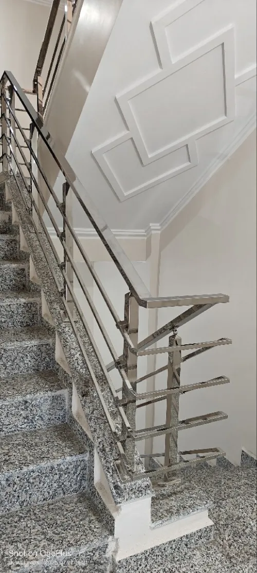Rampe d'escalier en inox