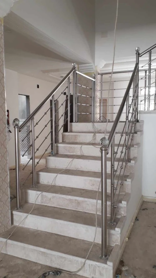 Rampe d'escalier en inox