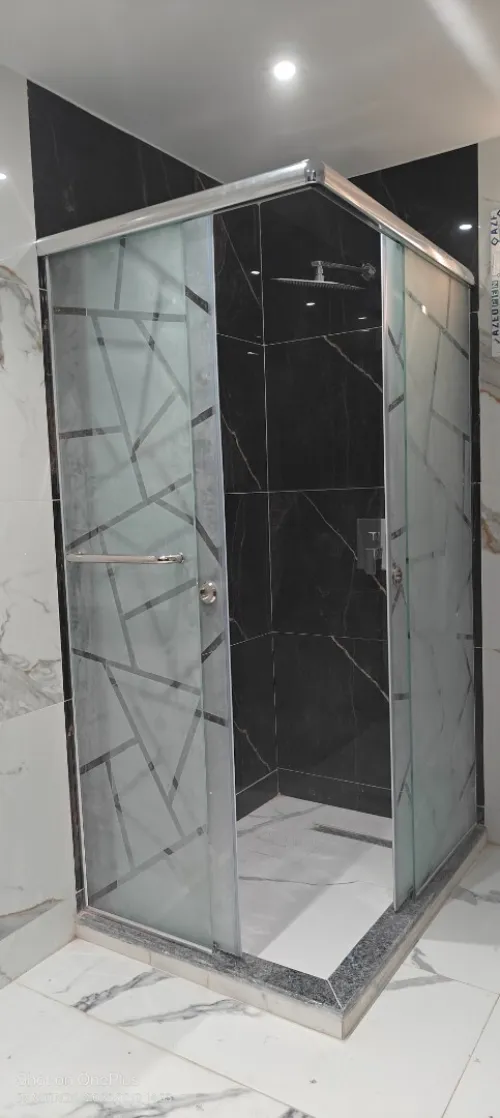 Façade en verre trempé 