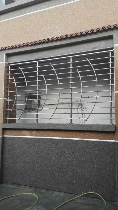 Rampe d'escalier en inox