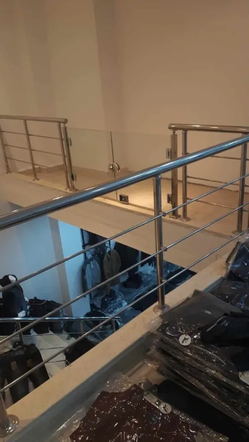 Rampe d'escalier en inox