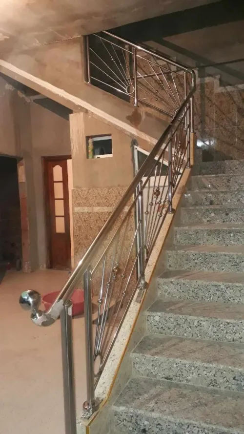Rampe d'escalier en inox