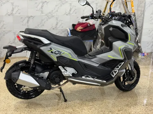 XDV 200 2025