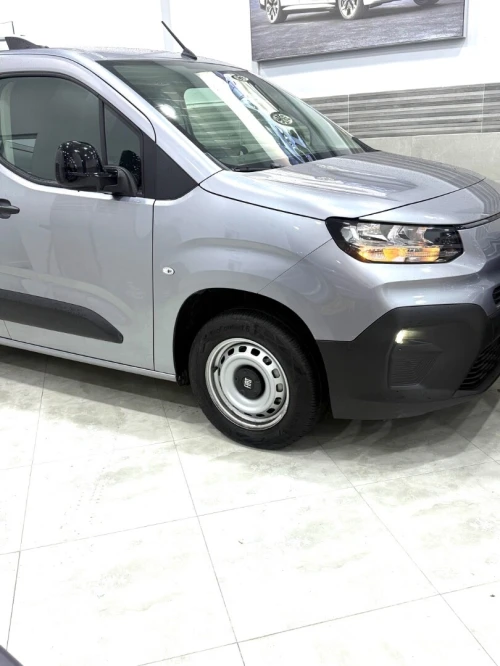 Fiat Doblo 2025 Autr