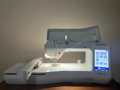 Machine broderie Brother innov-is V3 طرز إلكتروني