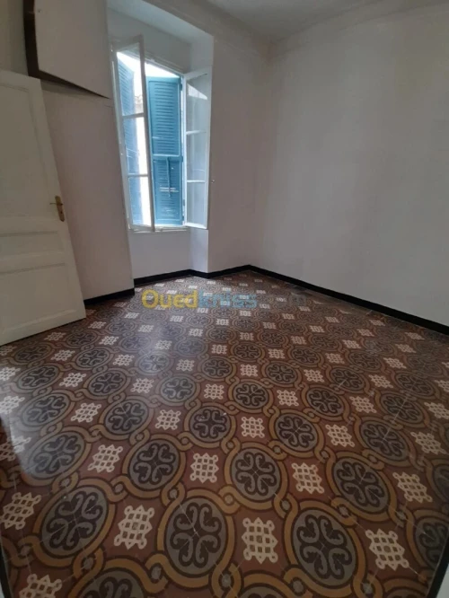 Location Appartement F4 Alger Alger centre