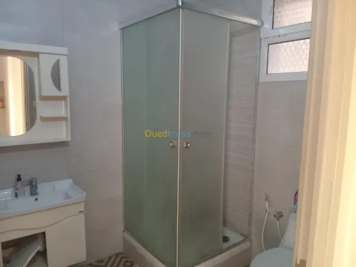 Location Appartement F4 Alger Hydra