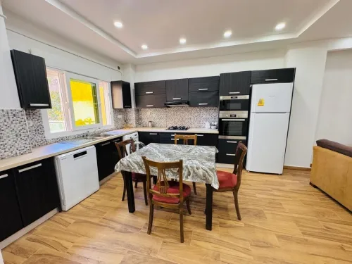 Location Appartement F4 Alger Hydra