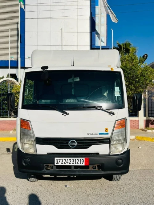 Nissan Nt400 2012