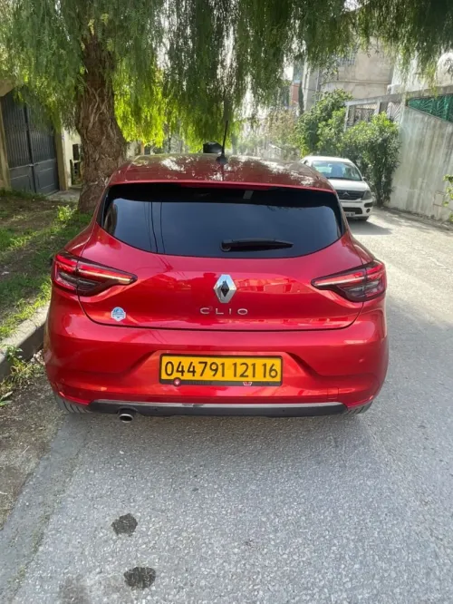 Renault Clio 5 2021 Lutecia