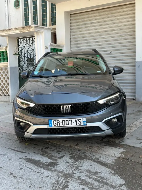 Fiat Tipo SW FIREFLY HYBRID CROSS 2023 Cross