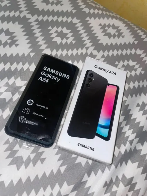 Samsung a24 6/128 A24