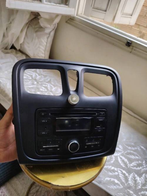 Poste radio original renault Symbol avec suport
