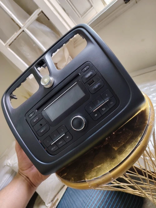 Poste radio original renault Symbol avec suport