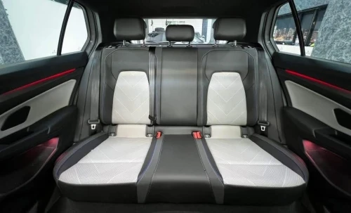Volkswagen GOLF 8.5 2025 R-line full options
