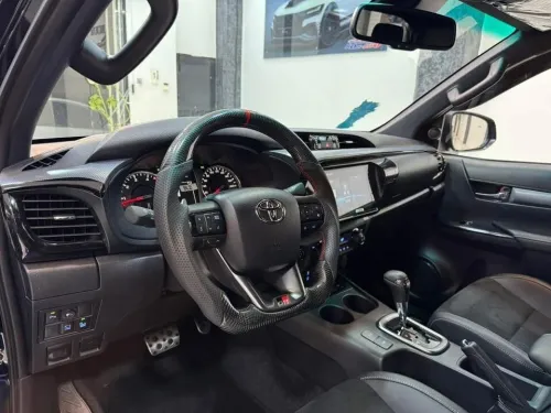 Toyota HILUX 2025 GR FULL OPTIONS