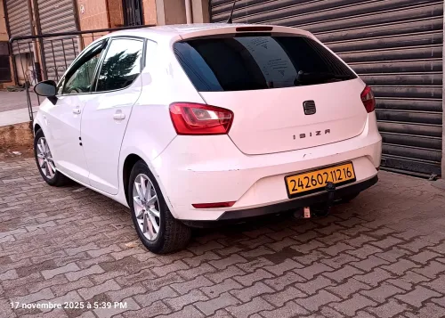 Seat Ibiza 2012 Fully +Toit ouvrant