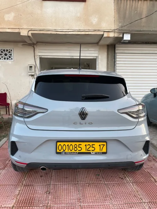 Renault Clio 5  2025 Evolution
