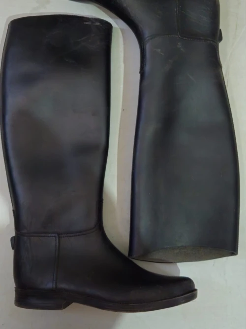 Equipements accessoires et vêtements d'équitation