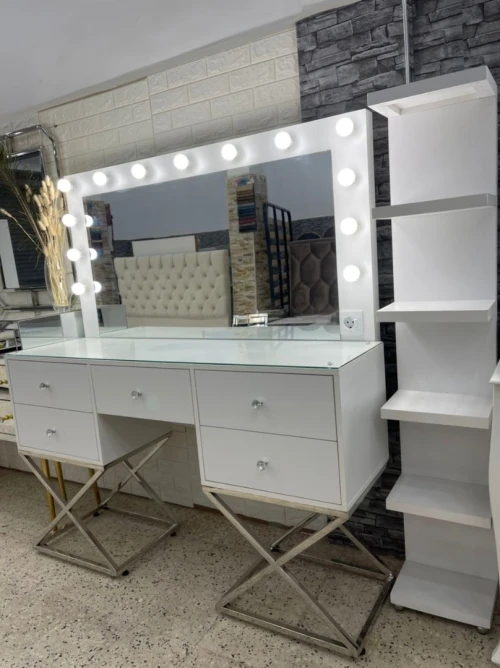 Coiffeuses Hollywood et Coiffeuse capitonné (option sur_mesure),Lit,Matelas,Salon....