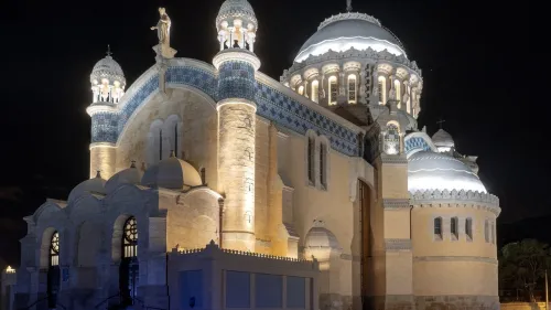 Éclairage Architectural de Façade & Mise en Lumière LED