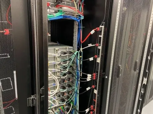 Fourniture & Installation serveurs, DATA CENTER, CLOUD & INFRASTRUCTURE IT