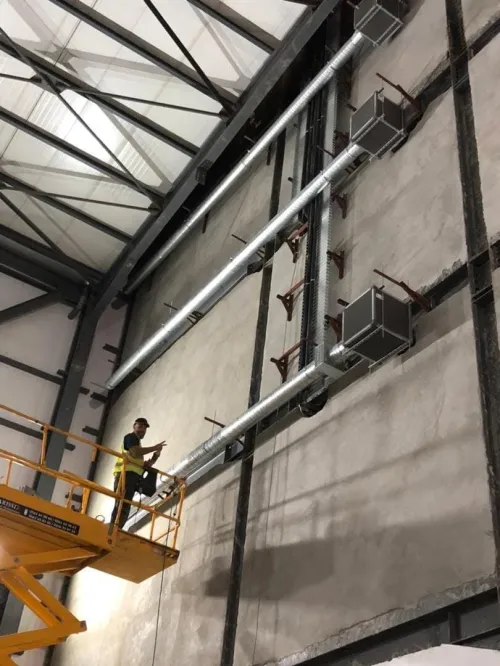 Installation Climatisation Centrale HVAC Industrielle (VRV / Eau Glacée)